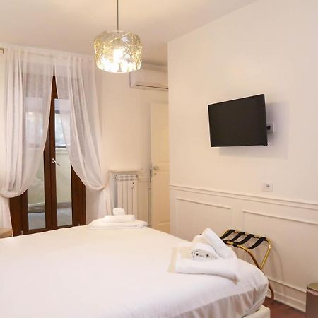 Mama House Roma Bed & Breakfast Bagian luar foto