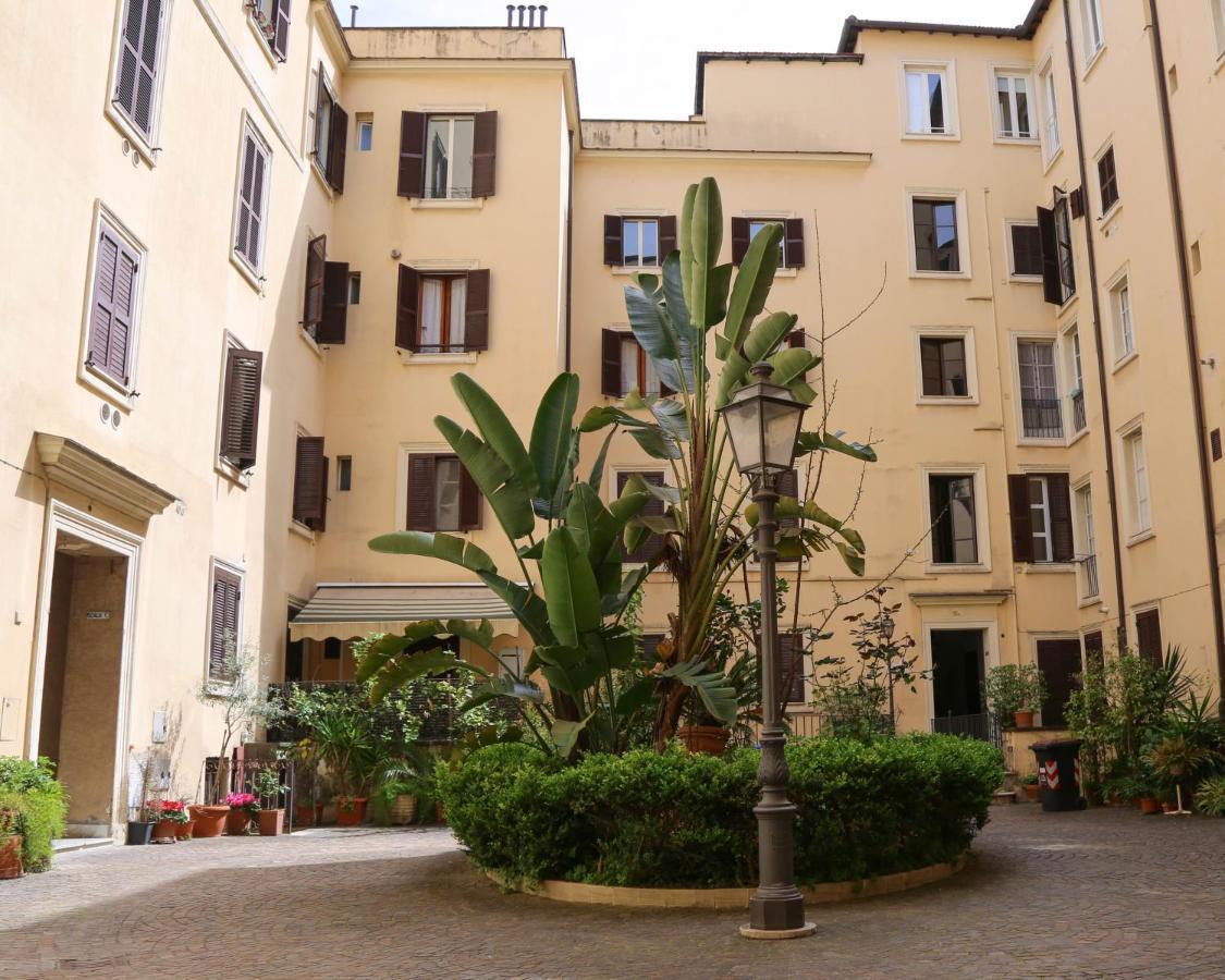 Mama House Roma Bed & Breakfast Bagian luar foto
